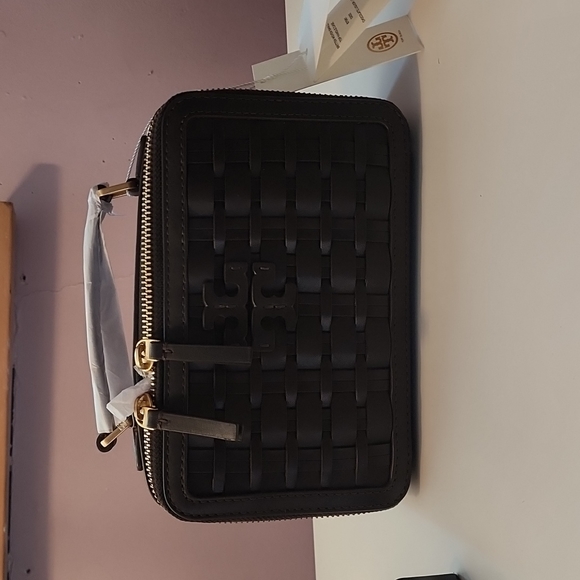 Tory Burch Britten Woven Small Top Handle Case - Picture 3 of 8